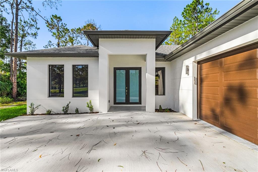 GOLDEN GATE ESTATES - Residential