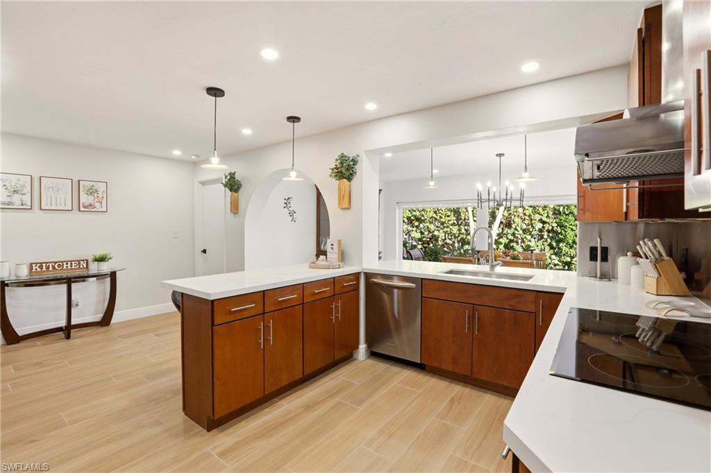 MARCO BEACH - Residential Lease