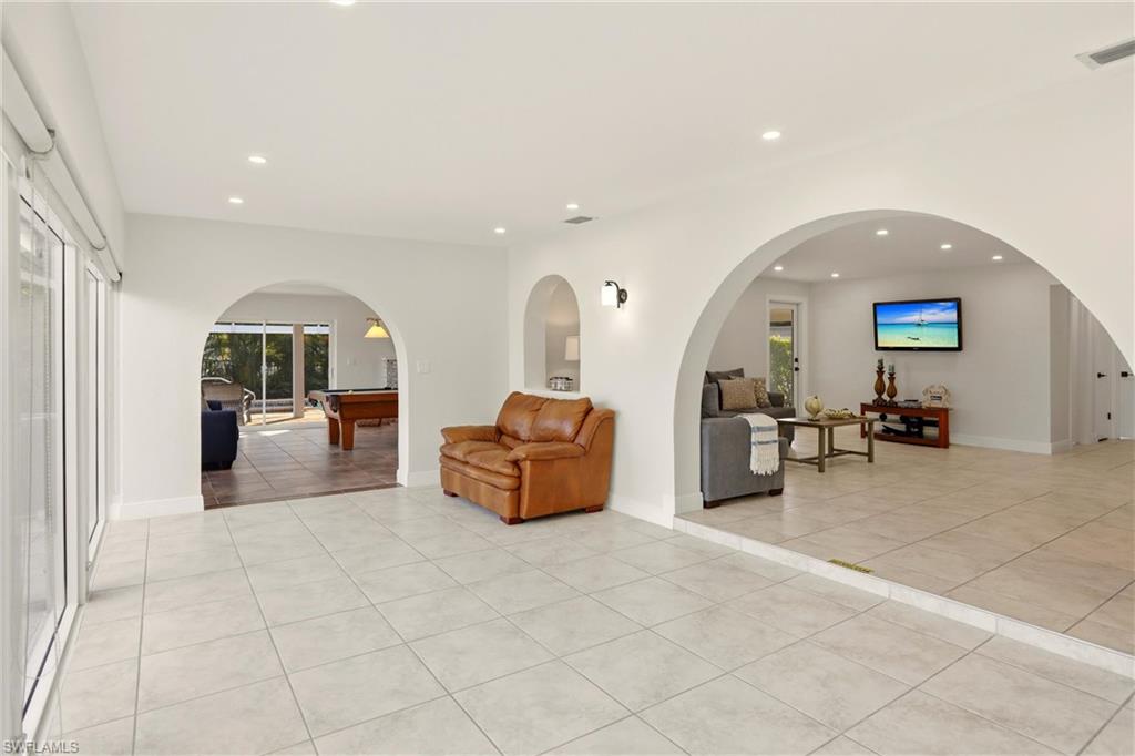 MARCO BEACH - Residential Lease