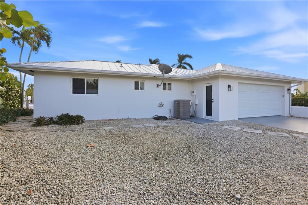 MARCO BEACH - Residential Lease
