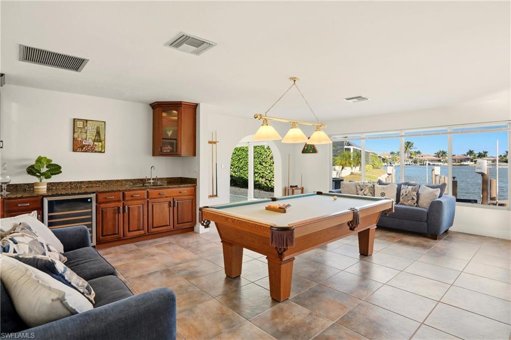 MARCO BEACH - Residential Lease