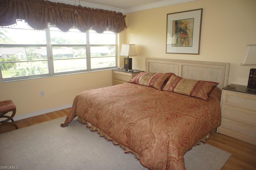 SEVEN LAKES - Residential