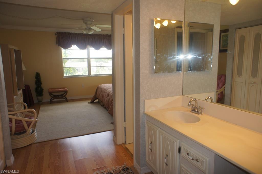 SEVEN LAKES - Residential