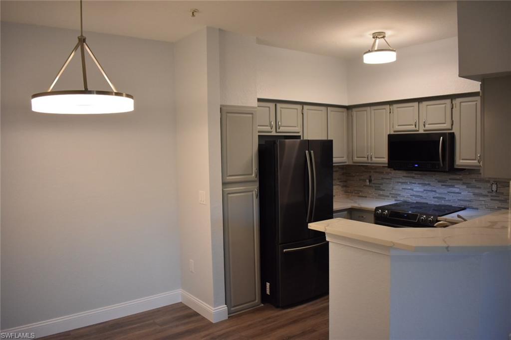 THE TIDES AT PELICAN LANDING - Residential