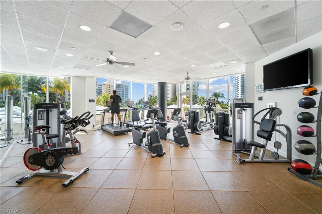 BAYPOINTE AT NAPLES CAY - Residential