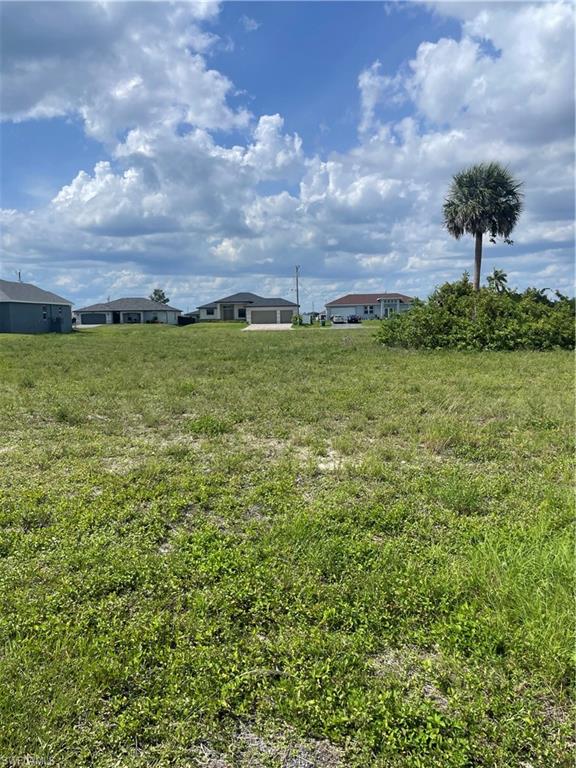 CAPE CORAL - Land