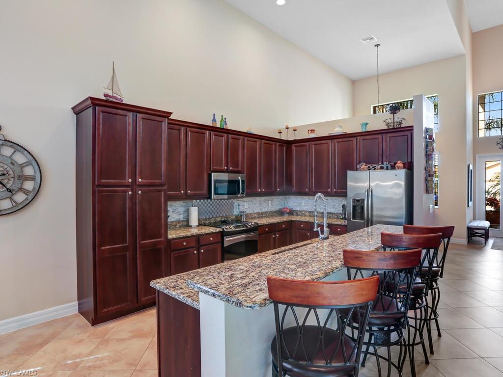 BOTANICA LAKES - Residential