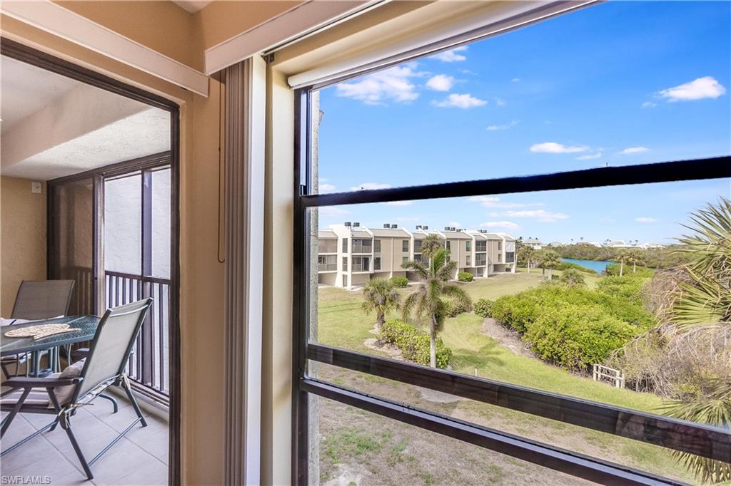BAY VILLAGE CONDO - Residential