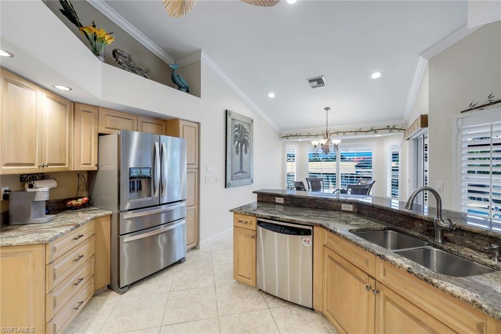 MARCO ISLAND - Residential