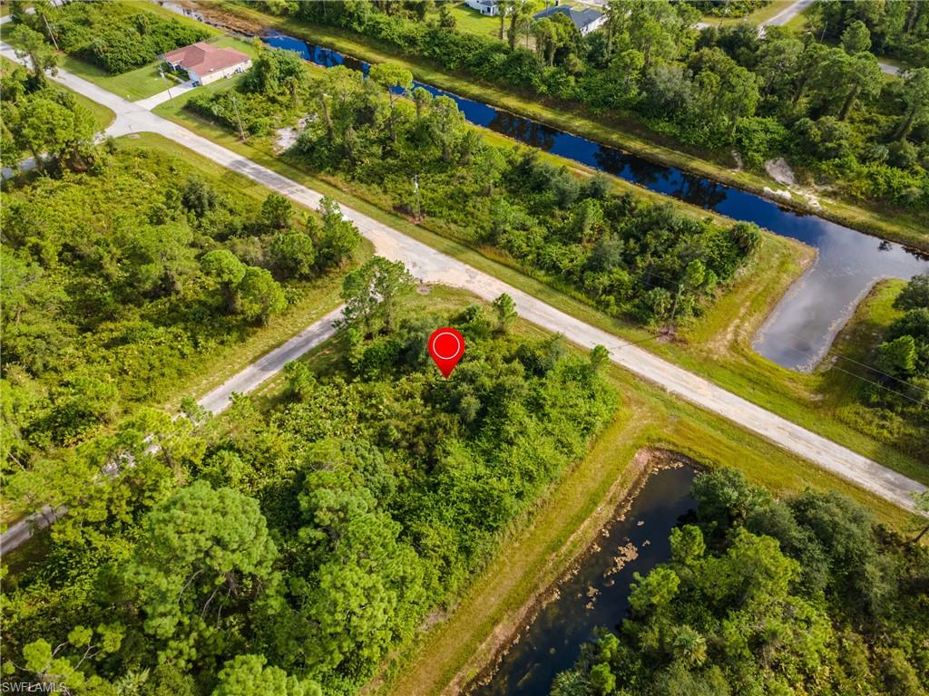 LEHIGH ACRES - Land