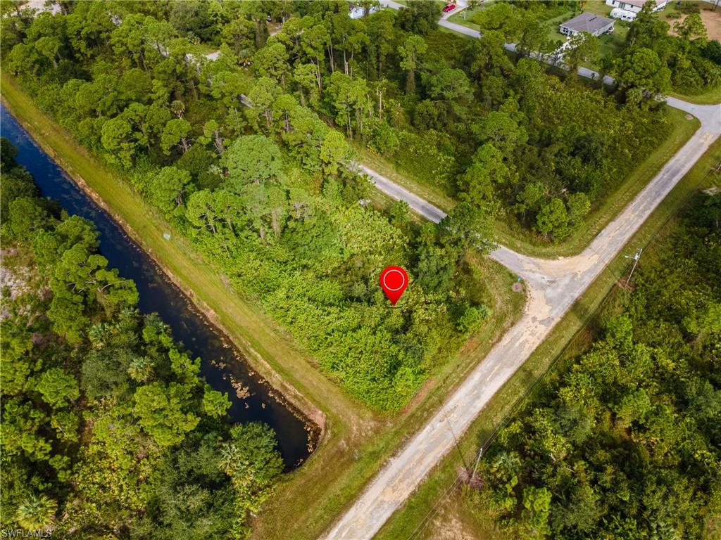 LEHIGH ACRES - Land