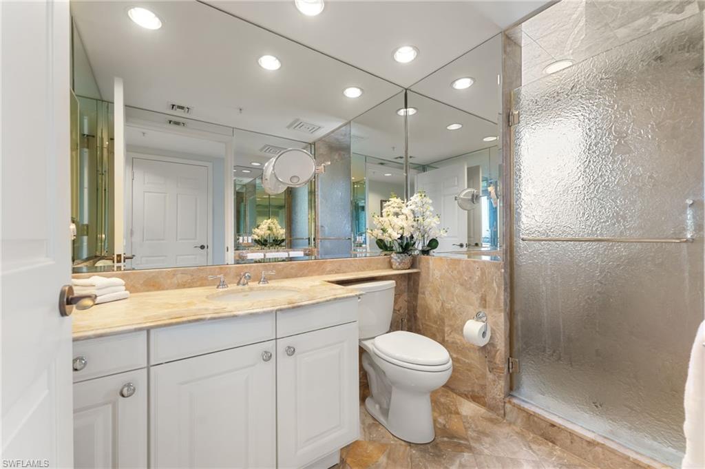 BILTMORE AT BAY COLONY - Residential
