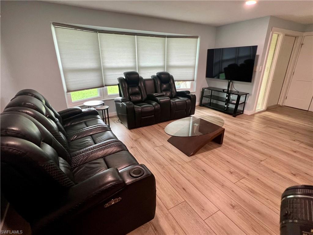 CAPE CORAL - Residential Lease