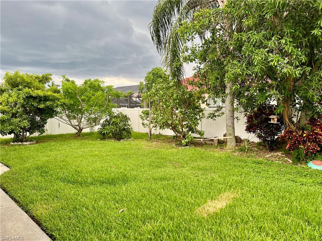 CAPE CORAL - Residential Lease