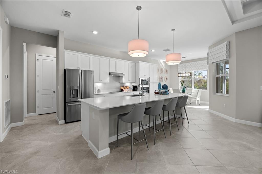 TUCKERS COVE - Residential
