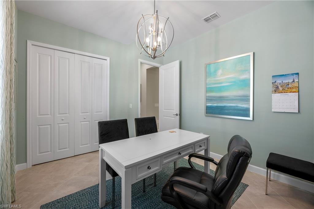 TUCKERS COVE - Residential