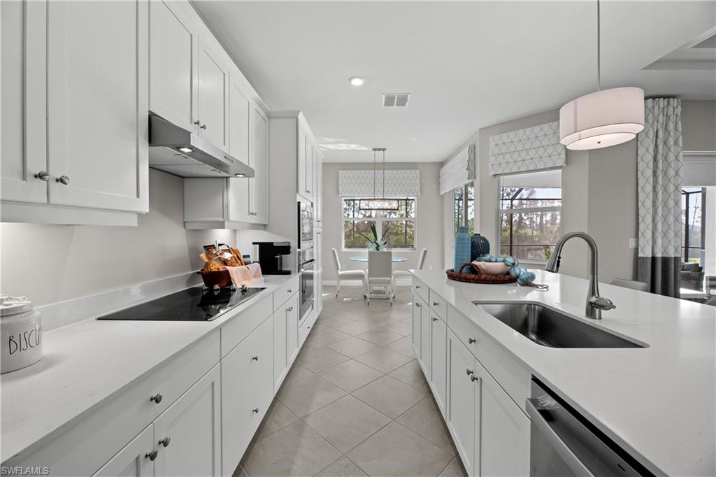 TUCKERS COVE - Residential