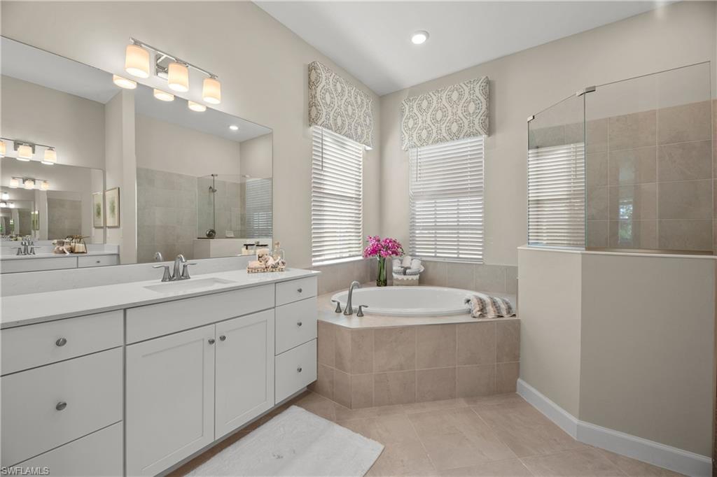 TUCKERS COVE - Residential