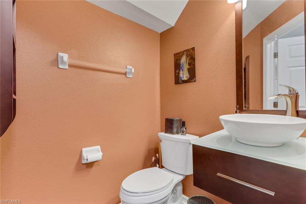 DANFORTH LAKES - Residential