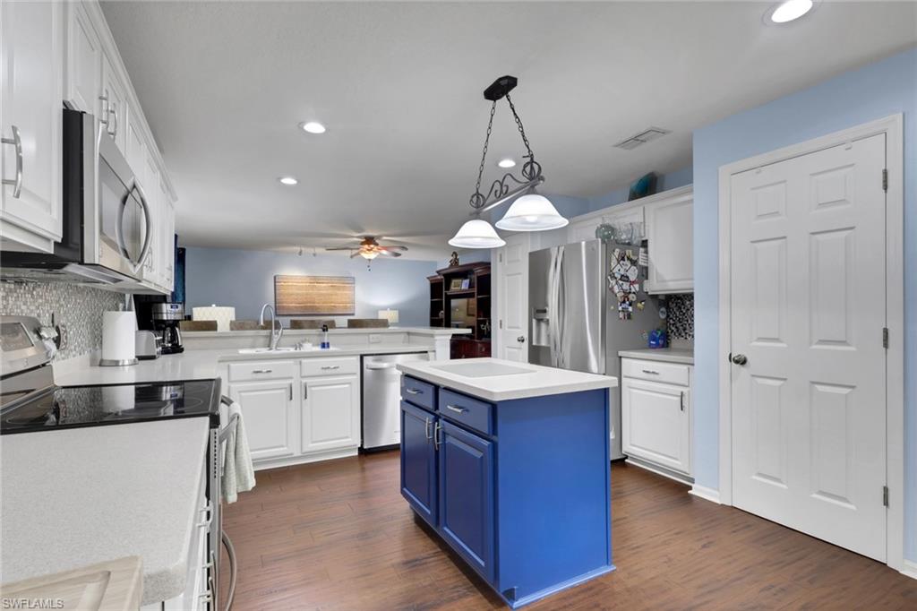 DANFORTH LAKES - Residential