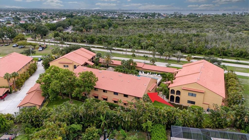 ROSE GARDEN VILLAS CONDO - Residential