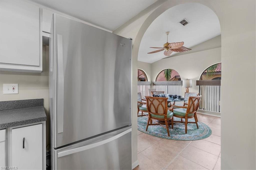 ROSE GARDEN VILLAS CONDO - Residential