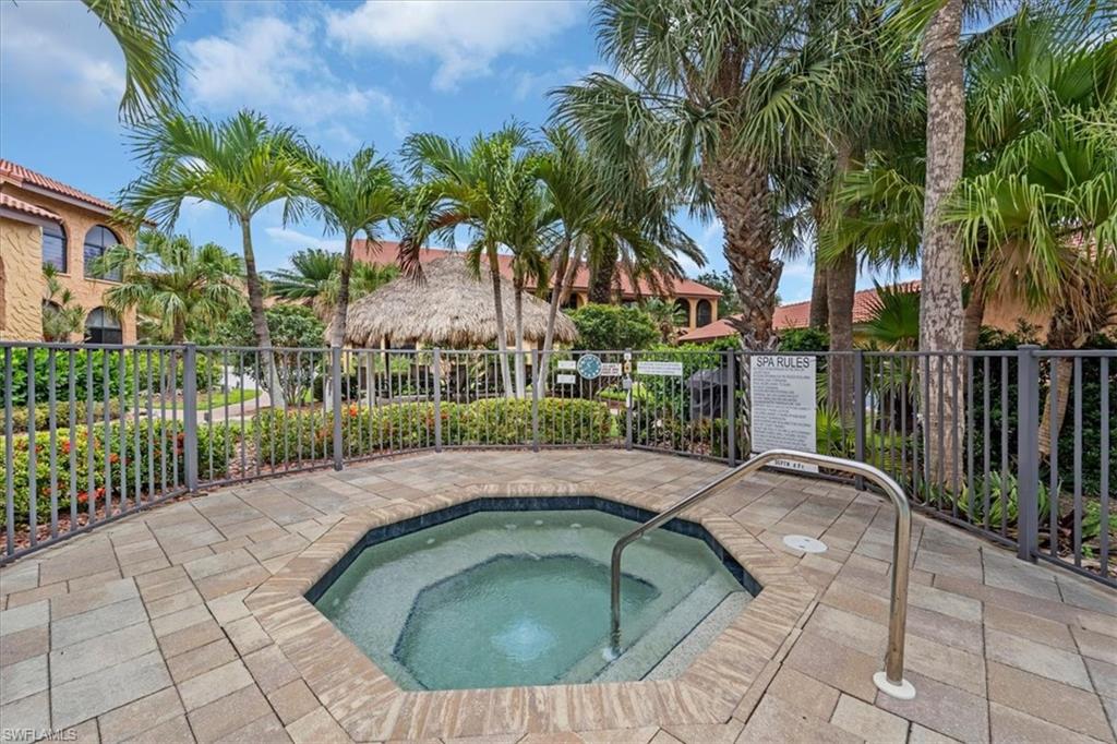 ROSE GARDEN VILLAS CONDO - Residential