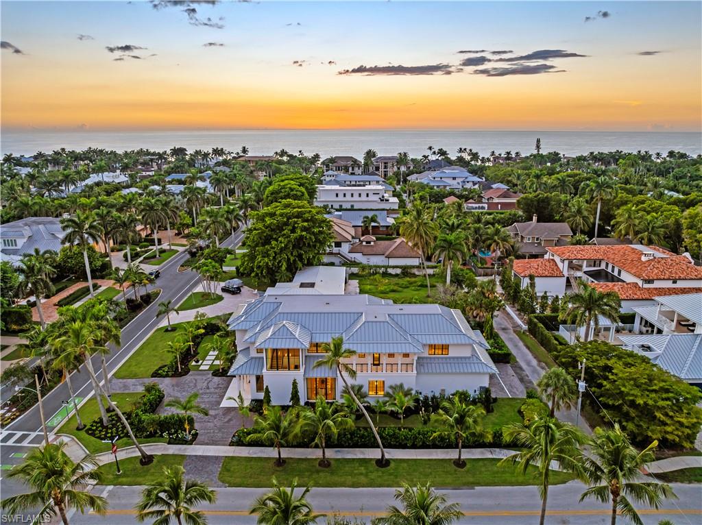 OLDE NAPLES - Residential
