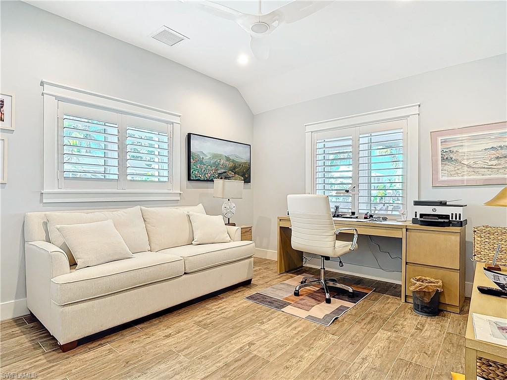 SHELL HARBOR - Residential