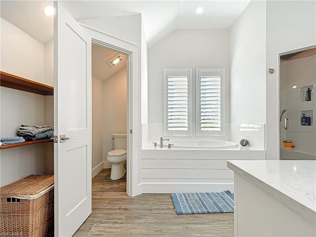 SHELL HARBOR - Residential