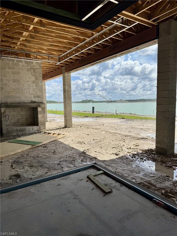 VIVID SHORES - Residential