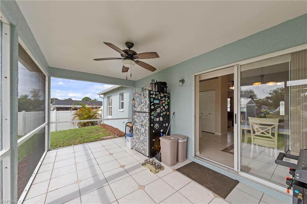SAN CARLOS PARK - Residential