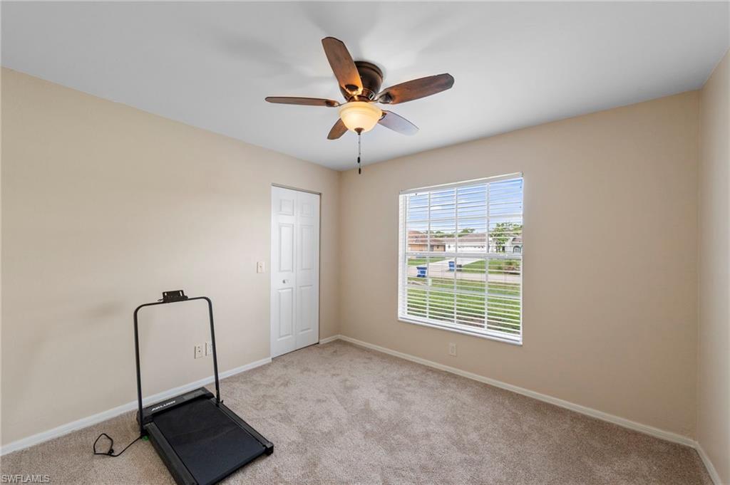 SAN CARLOS PARK - Residential