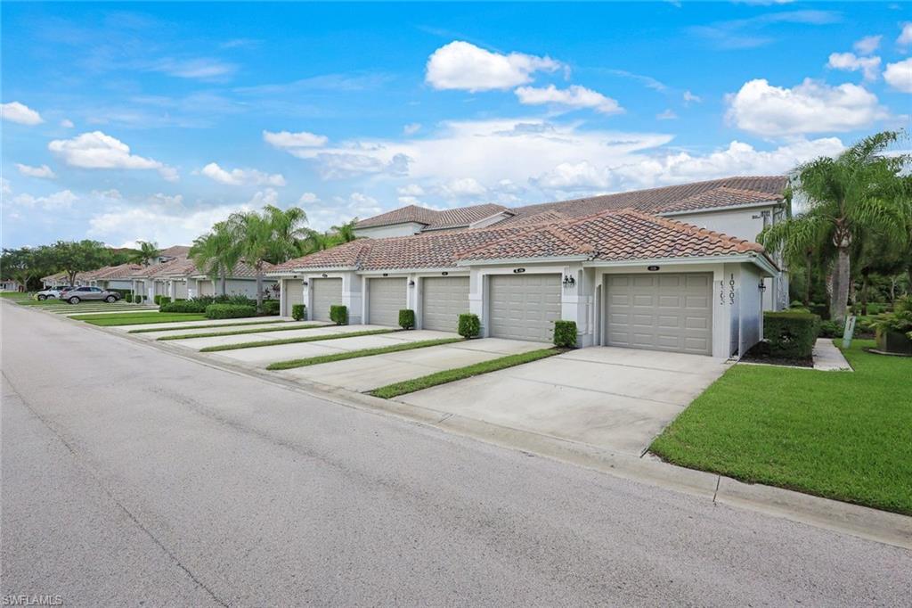 HERITAGE BAY - Residential
