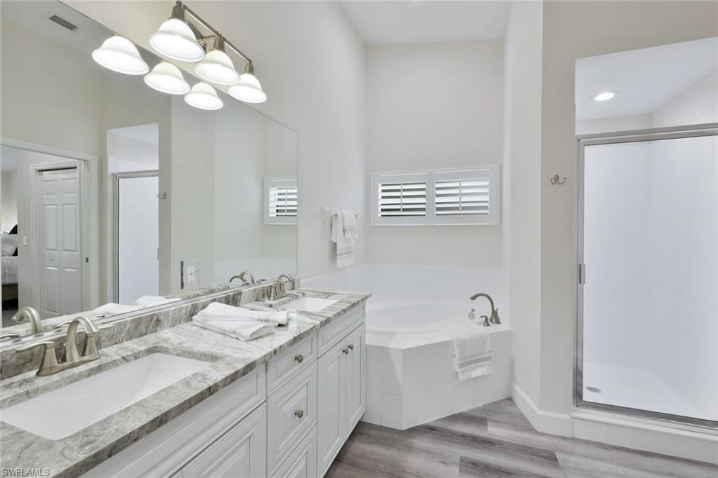 HERITAGE BAY - Residential