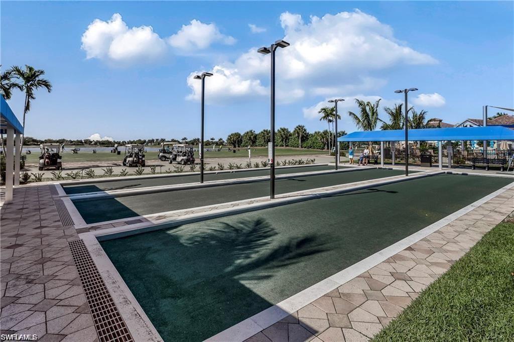 HERITAGE BAY - Residential