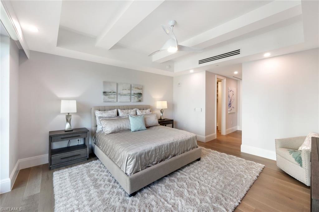 QUATTRO AT NAPLES SQUARE - Residential