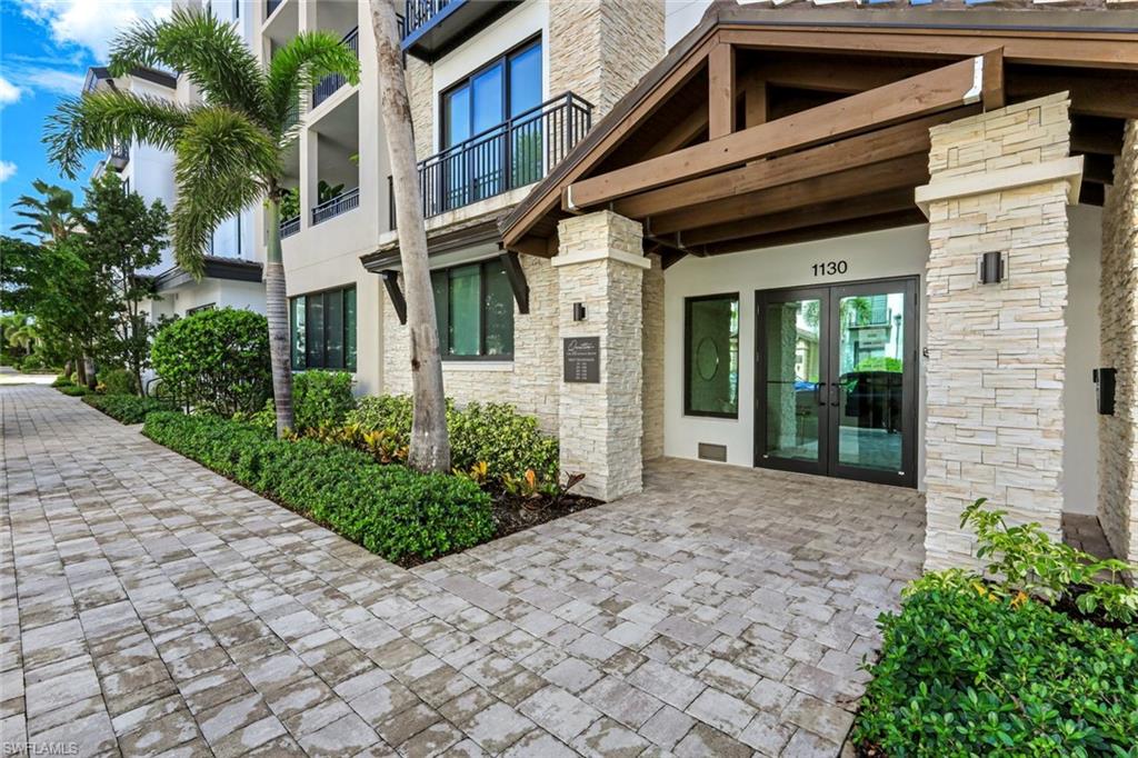 QUATTRO AT NAPLES SQUARE - Residential