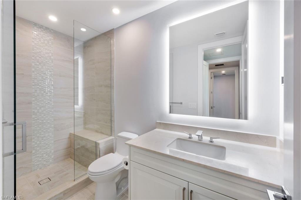 QUATTRO AT NAPLES SQUARE - Residential