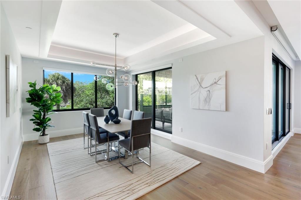 QUATTRO AT NAPLES SQUARE - Residential
