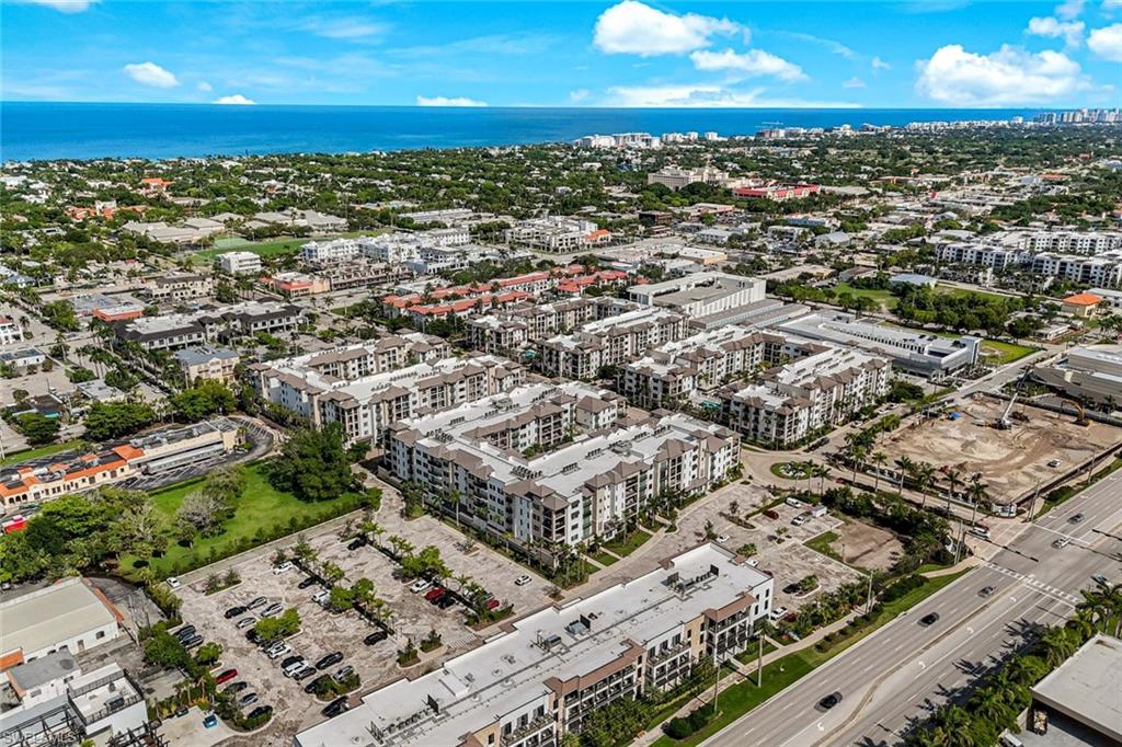 QUATTRO AT NAPLES SQUARE - Residential