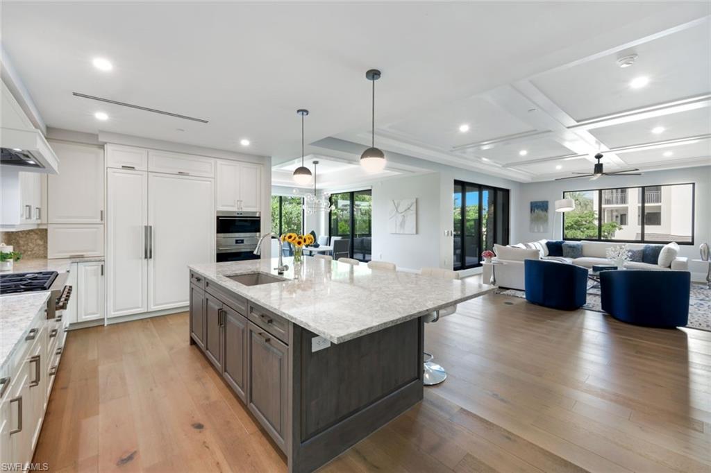 QUATTRO AT NAPLES SQUARE - Residential