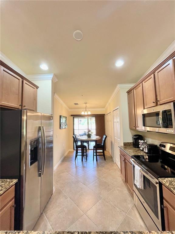 BONITA NATIONAL GOLF AND COUNTRY CLUB - Residential Lease