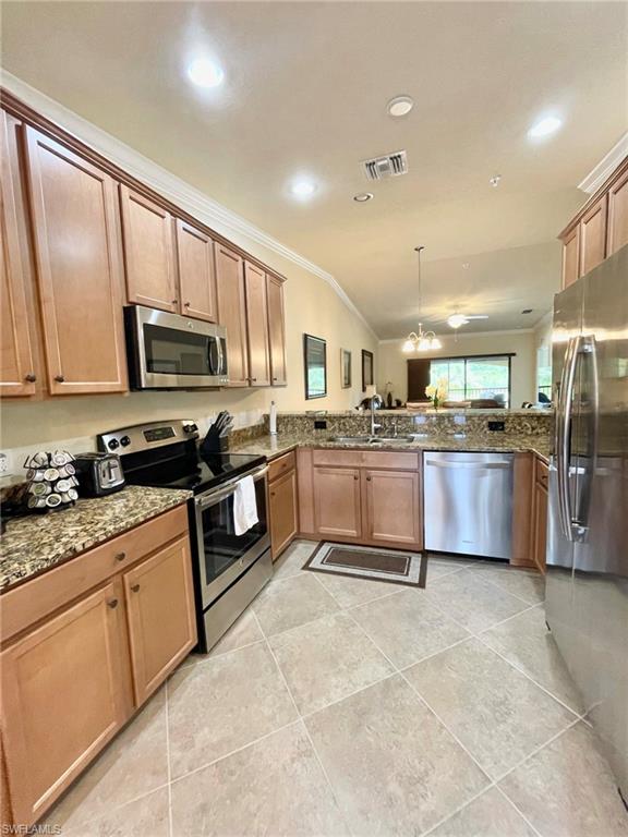 BONITA NATIONAL GOLF AND COUNTRY CLUB - Residential Lease