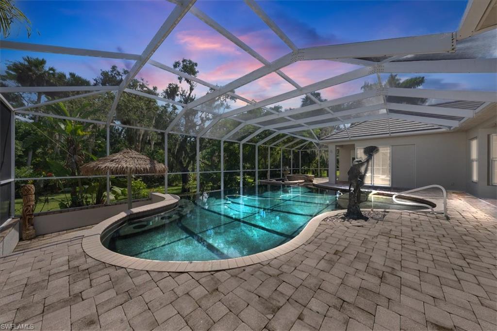 SKYLINE WOODS - Residential