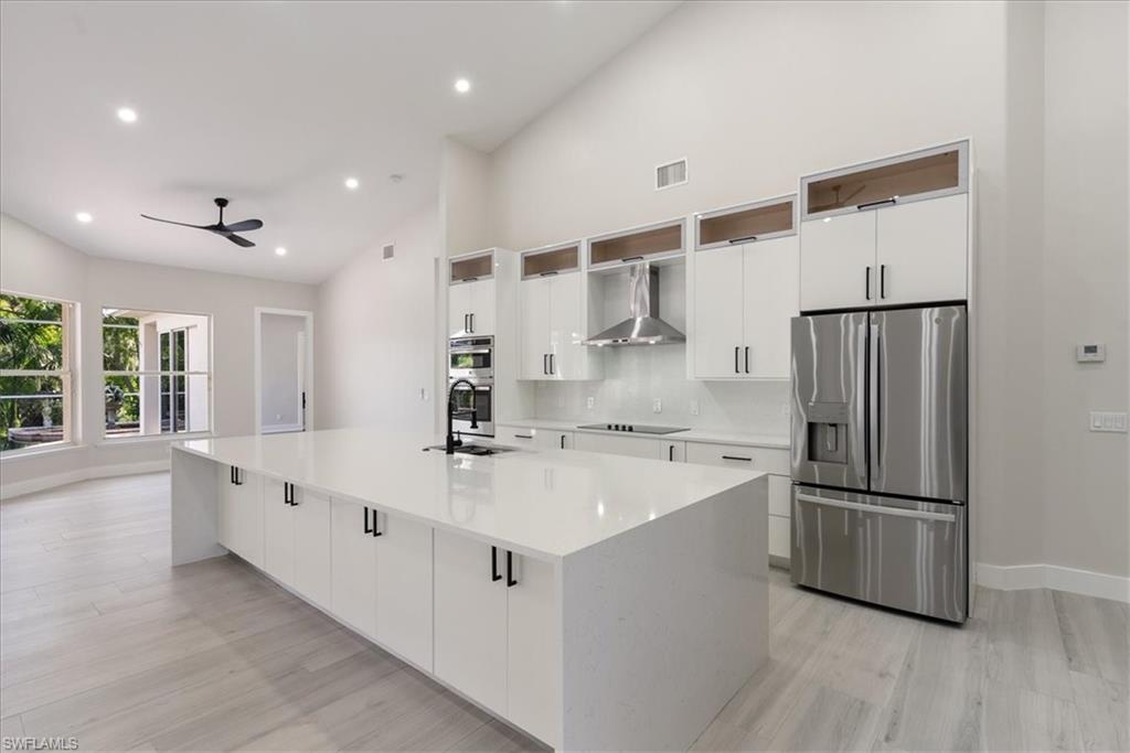 SKYLINE WOODS - Residential