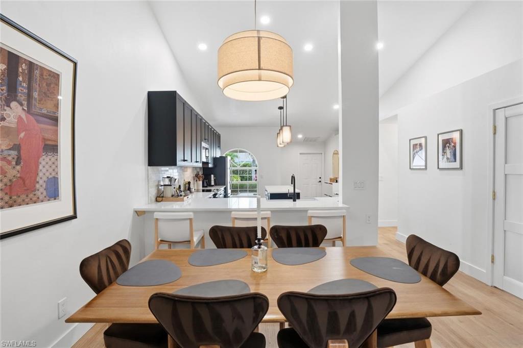 SHADOWOOD VILLAS - Residential