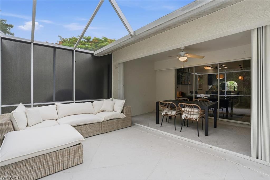 SHADOWOOD VILLAS - Residential