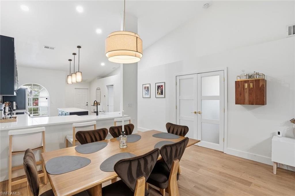 SHADOWOOD VILLAS - Residential