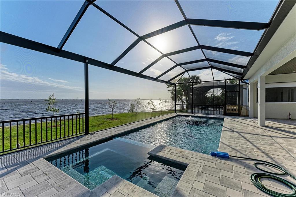 PUNTA GORDA - Residential